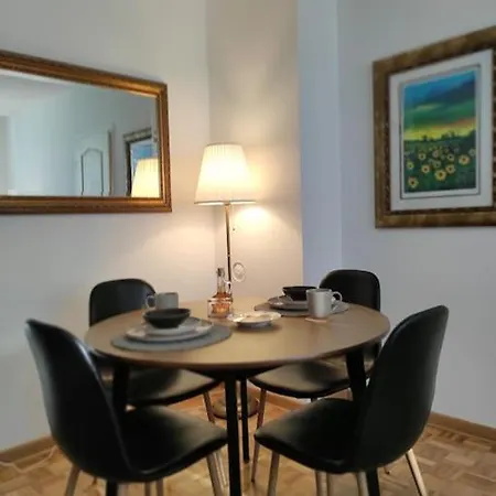 Apartment Cozy Lux Bedroom With Balcony In Dorcol