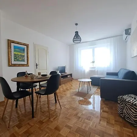 Apartment Cozy Lux Bedroom With Balcony In Dorcol Belgrade